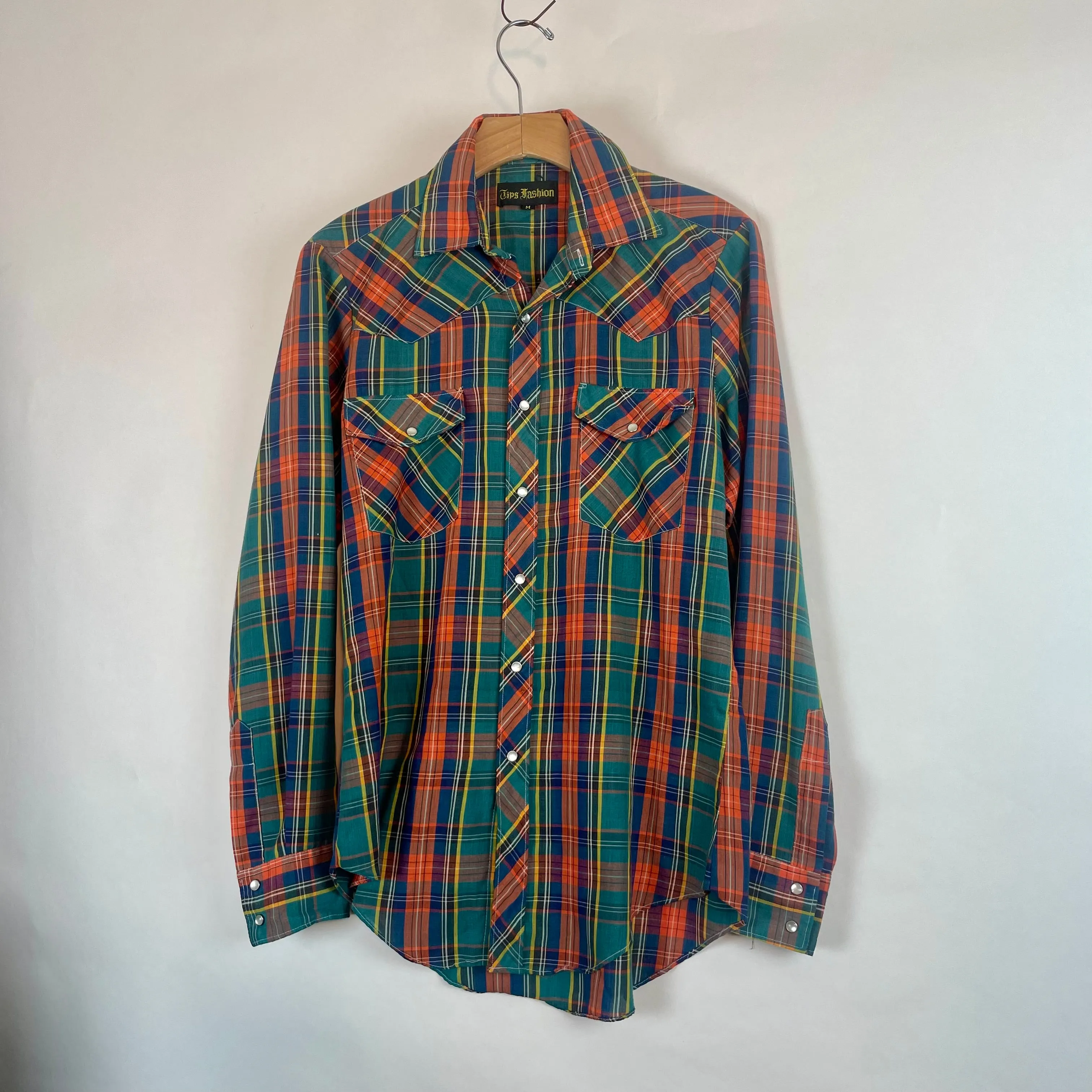 1970s Tips Fashion plaid pearl snap shirt