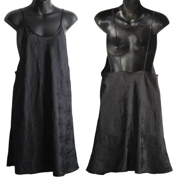 90's slip dress In Satin Rose Black