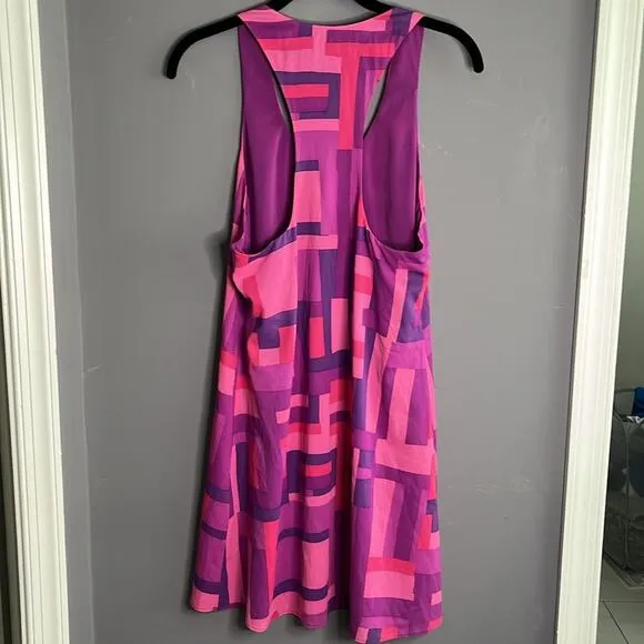Alice   Olivia Pink and Purple Geometric Print Racerback Flowy Dress Size Small