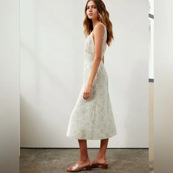 Aritzia- SZ XXS Le Fou Collaboration Adelphie Dress 100% Silk Garden Midi Dress