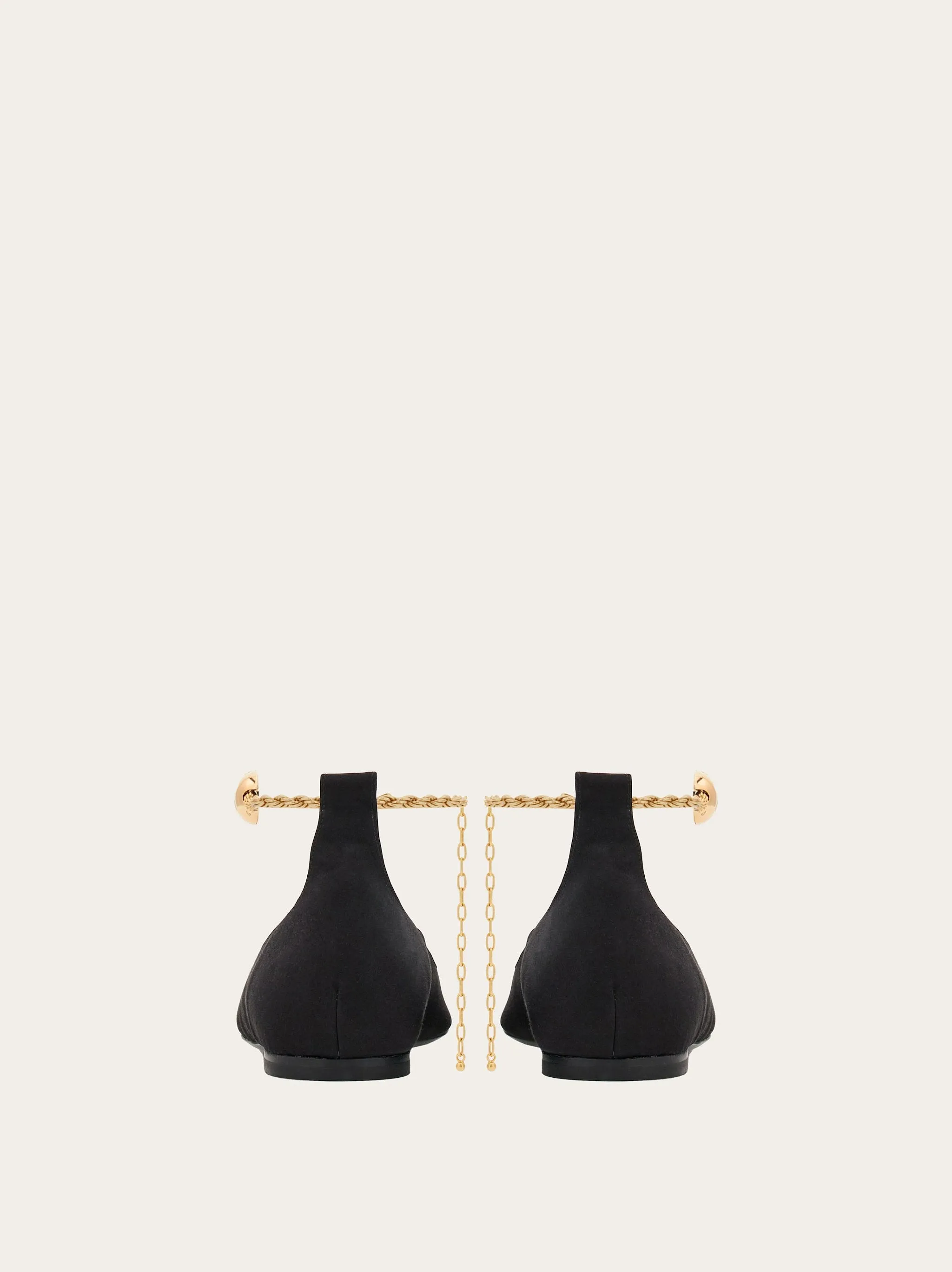 Ballet flat with ankle chain