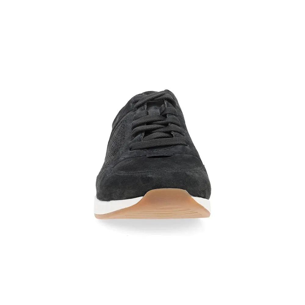 Catie (Black)
