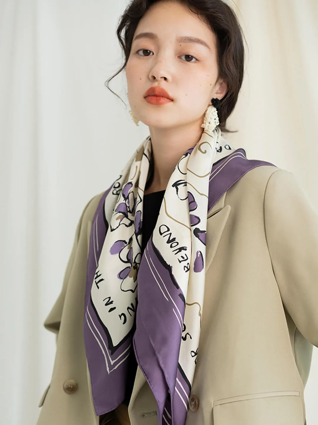 Chowxiaodou Rainbow Girl Twill Silk Square Scarf