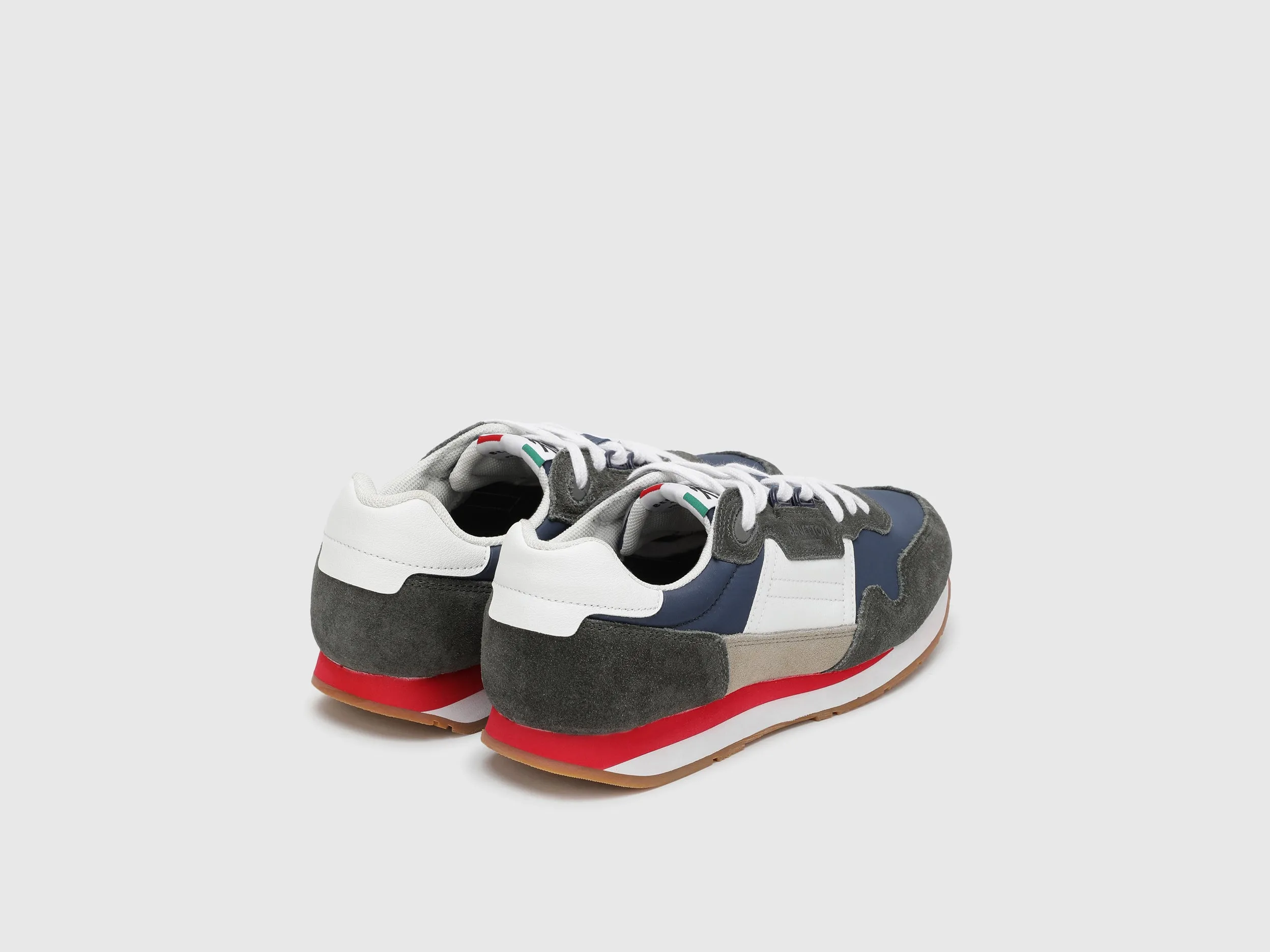 Colorblocked Casual Sneakers