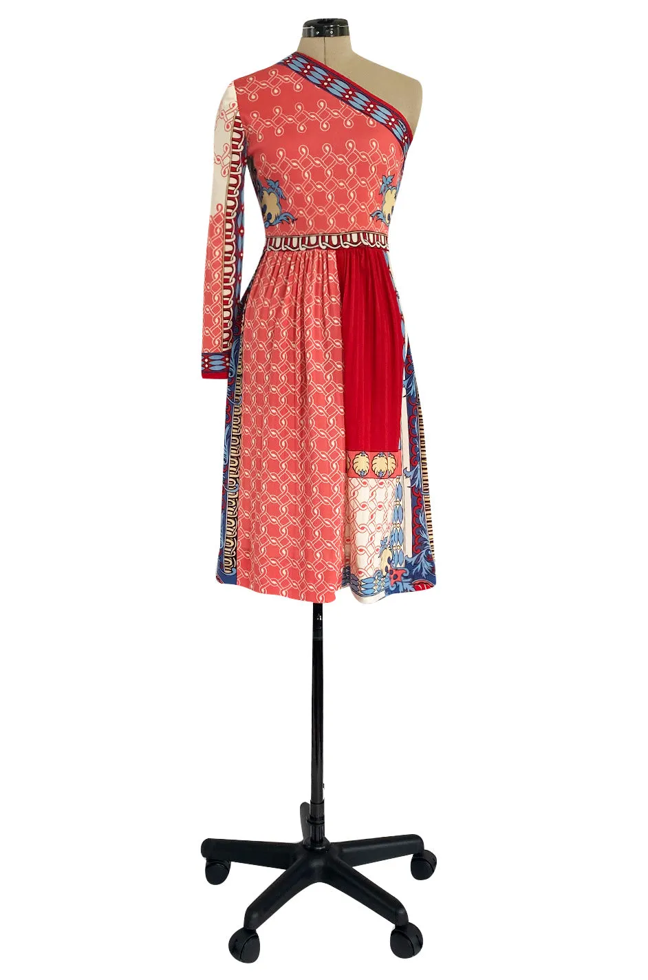 Cutest 1970s Paganne One Shoulder Red Pink & Blue Printed Jersey Dress w Swingy Skirt