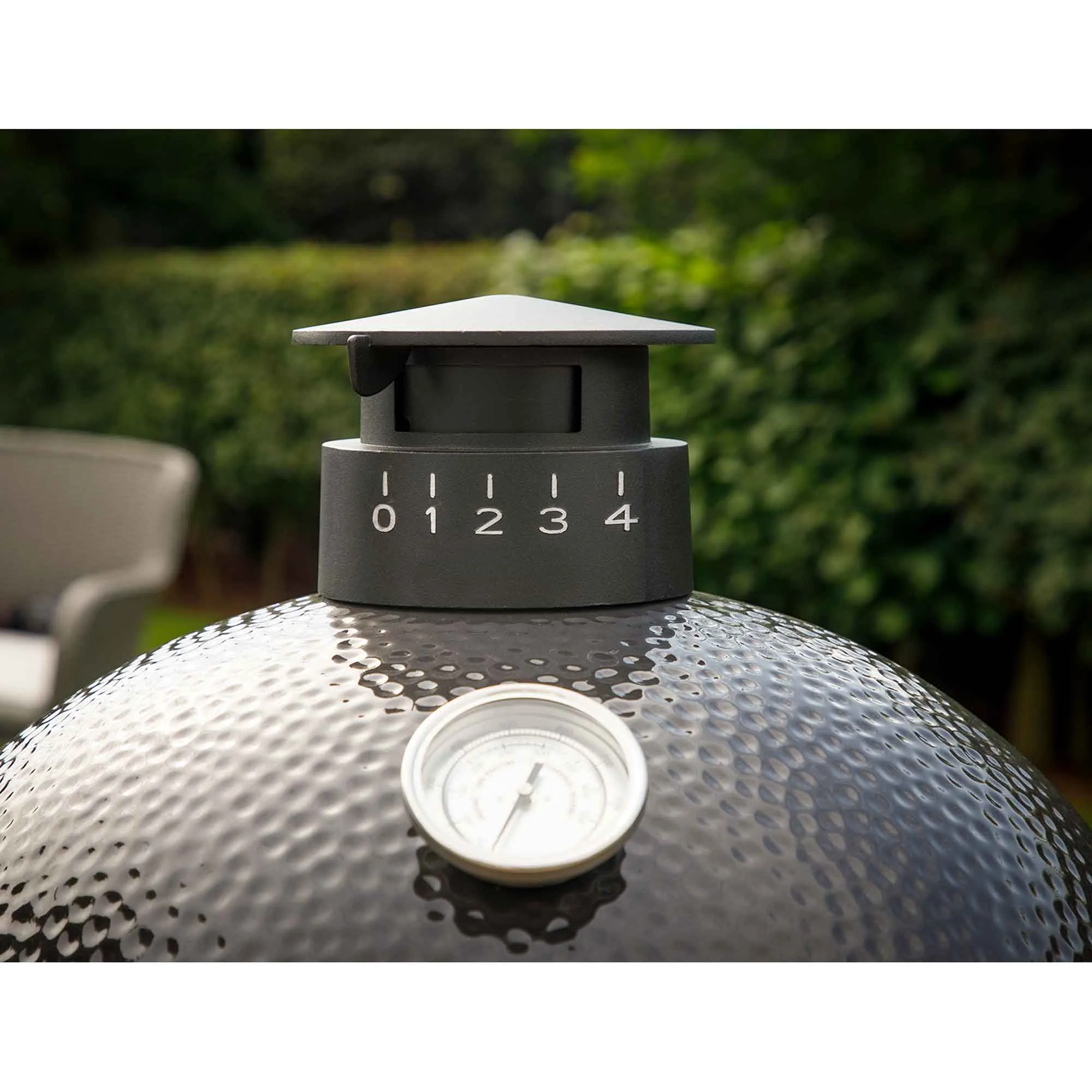 Deluxe Ceramic Kamado Style BBQ Grill/ Oven/Smoker, 22"(56cm) - DG236