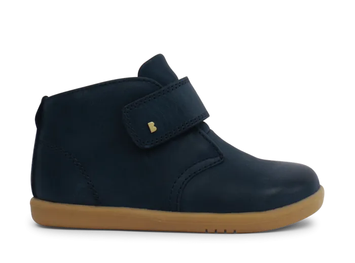 Desert Boot I Walk Navy and Caramel