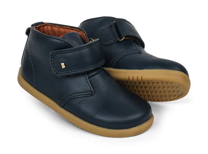 Desert Boot I Walk Navy and Caramel