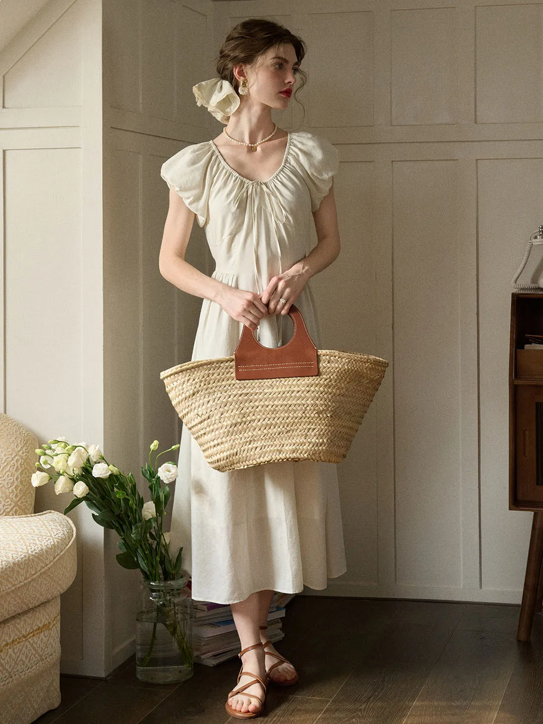 Elianna Bow V-neck Puff Sleeve A-line Dress- Off White