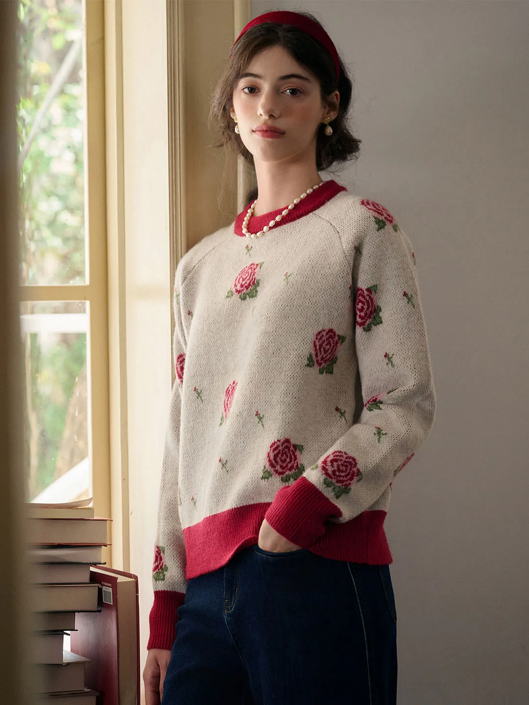 Emersyn Contrast Color Crew Neck Rose Sweater