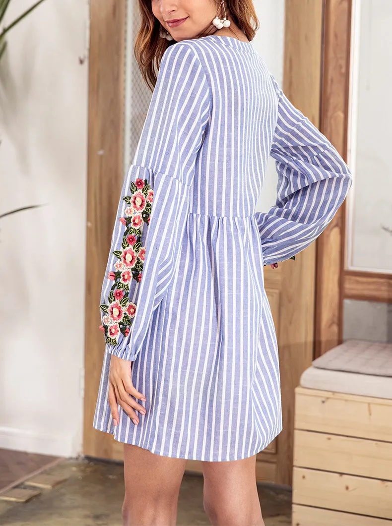 Fashion V-neck Embroidered Collage Dress
