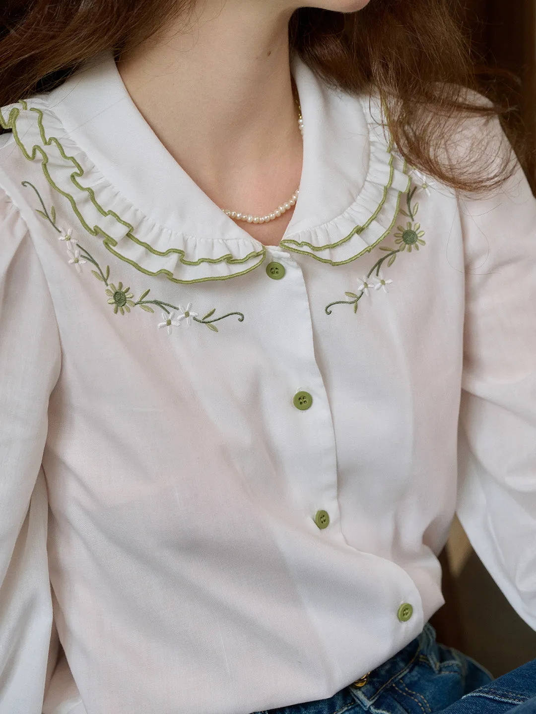 【Final Sale】Maren Peter Pan Collar Floral Embroidery Blouse