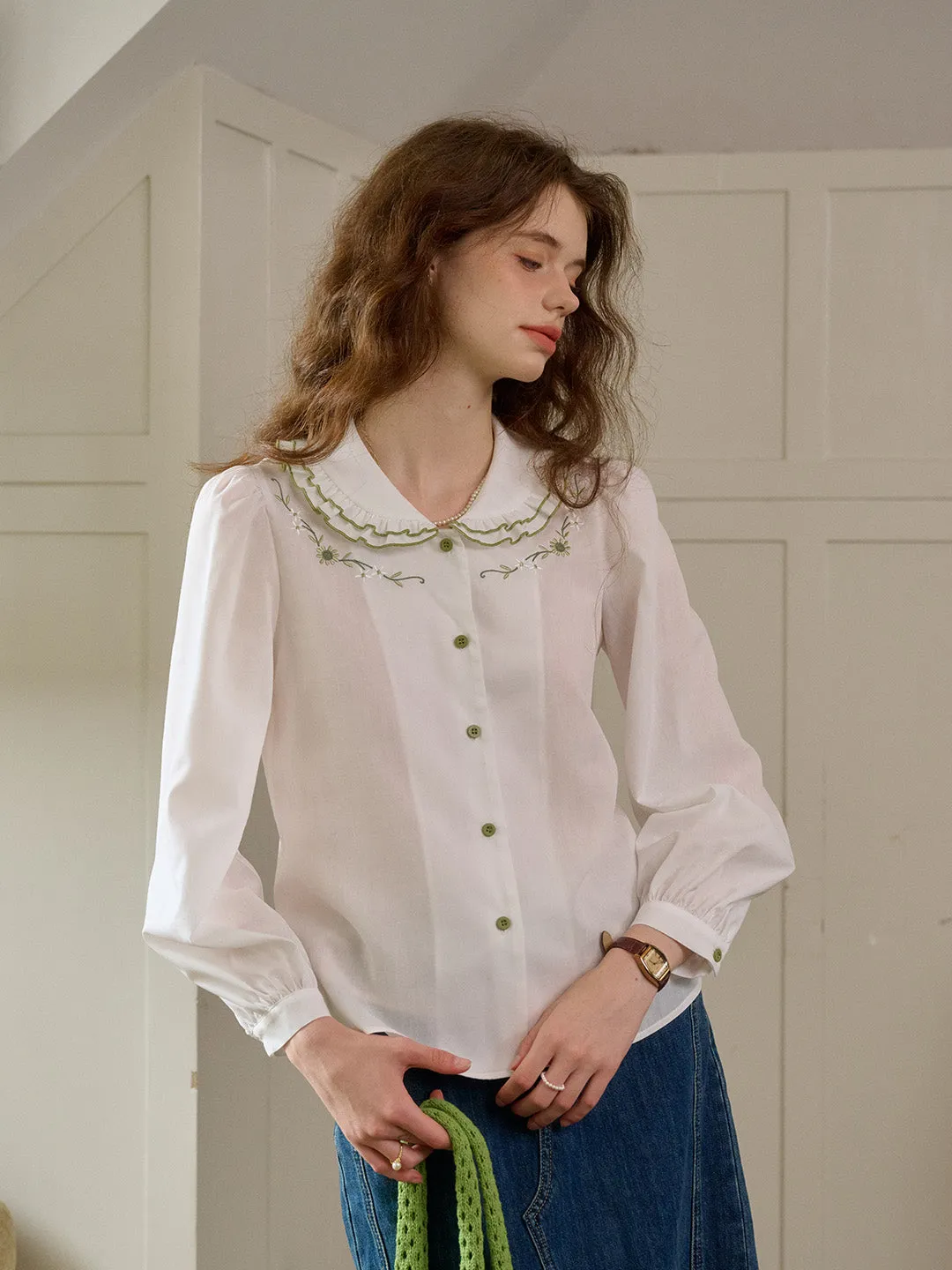 【Final Sale】Maren Peter Pan Collar Floral Embroidery Blouse