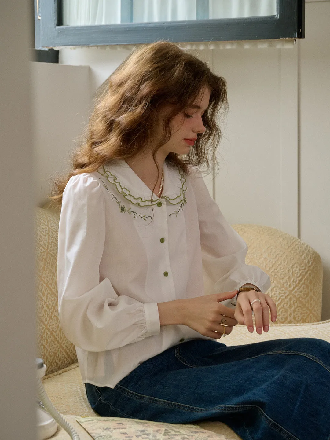 【Final Sale】Maren Peter Pan Collar Floral Embroidery Blouse