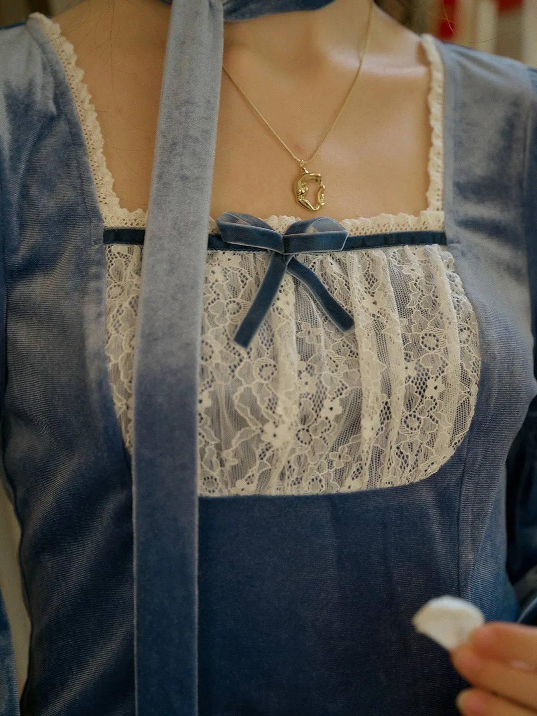 【Final Sale】Nicolette Square Neck Bow Boluse