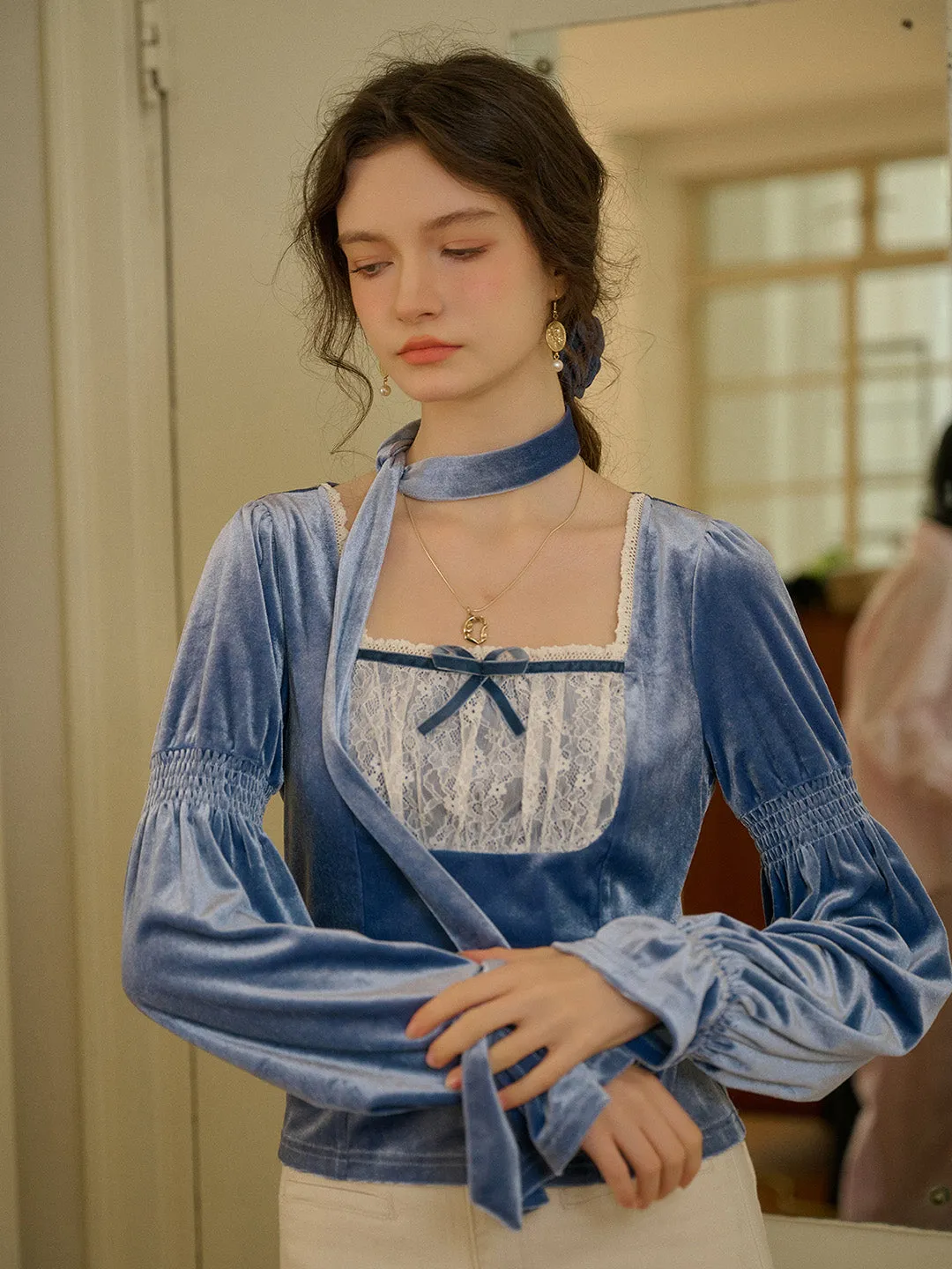 【Final Sale】Nicolette Square Neck Bow Boluse