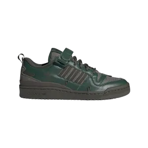 FORUM 84 CAMP LOW