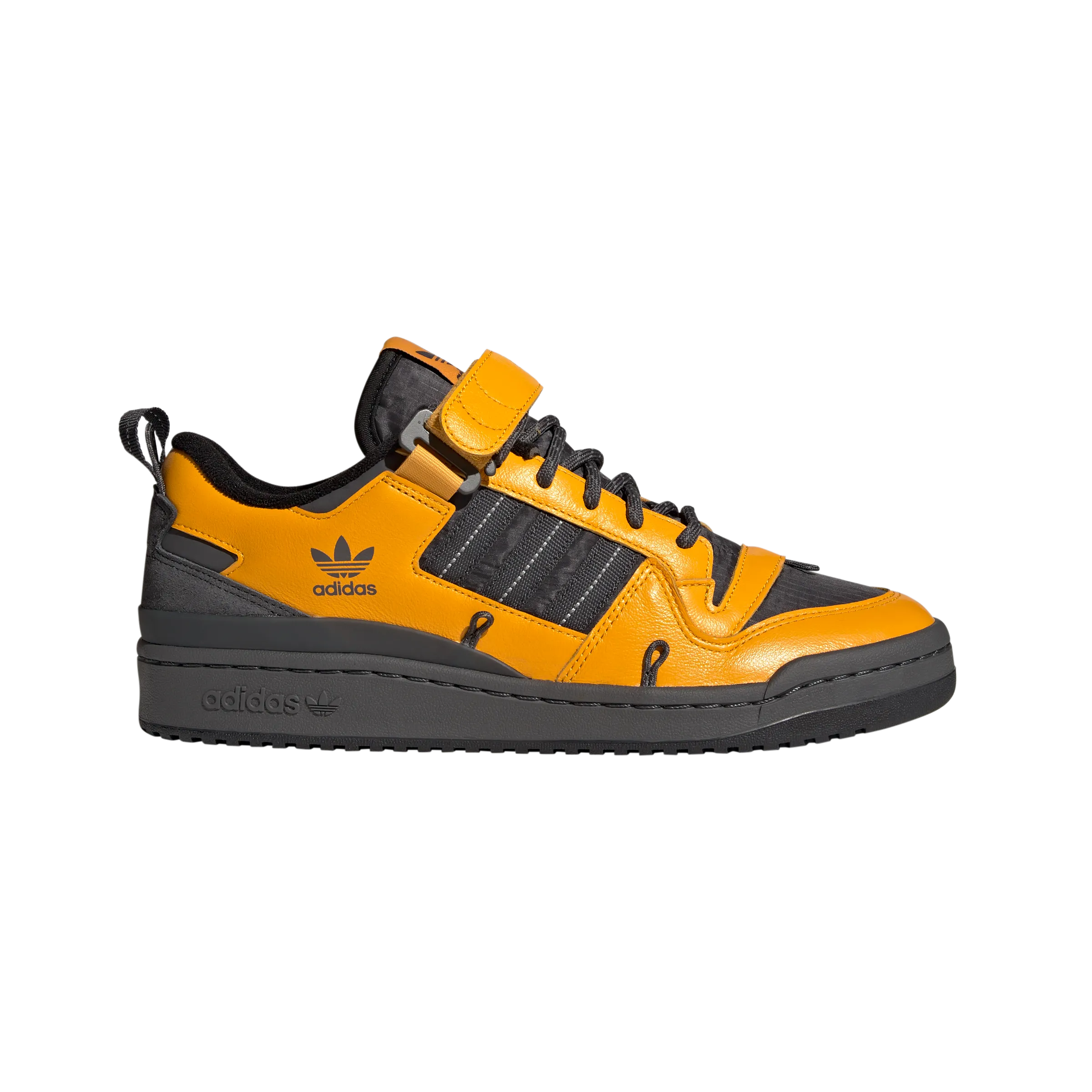 FORUM 84 CAMP LOW