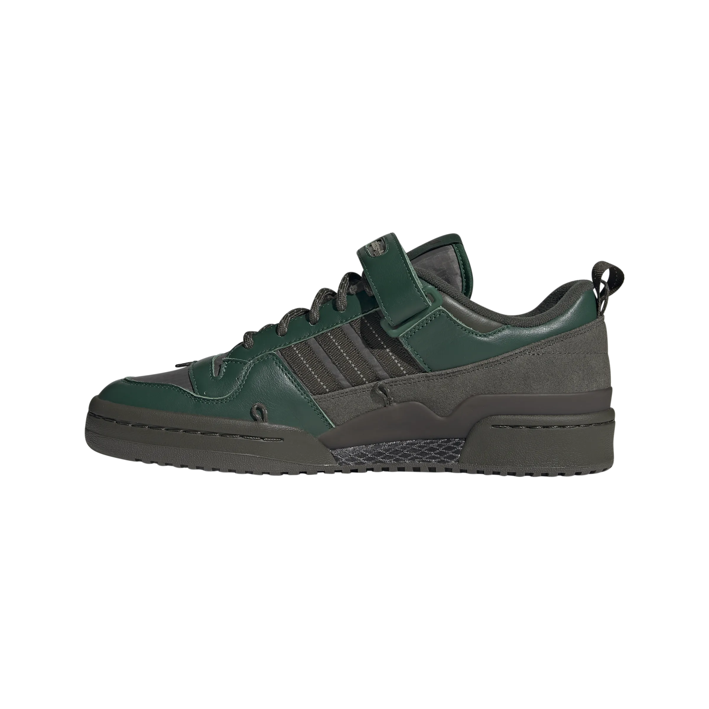 FORUM 84 CAMP LOW