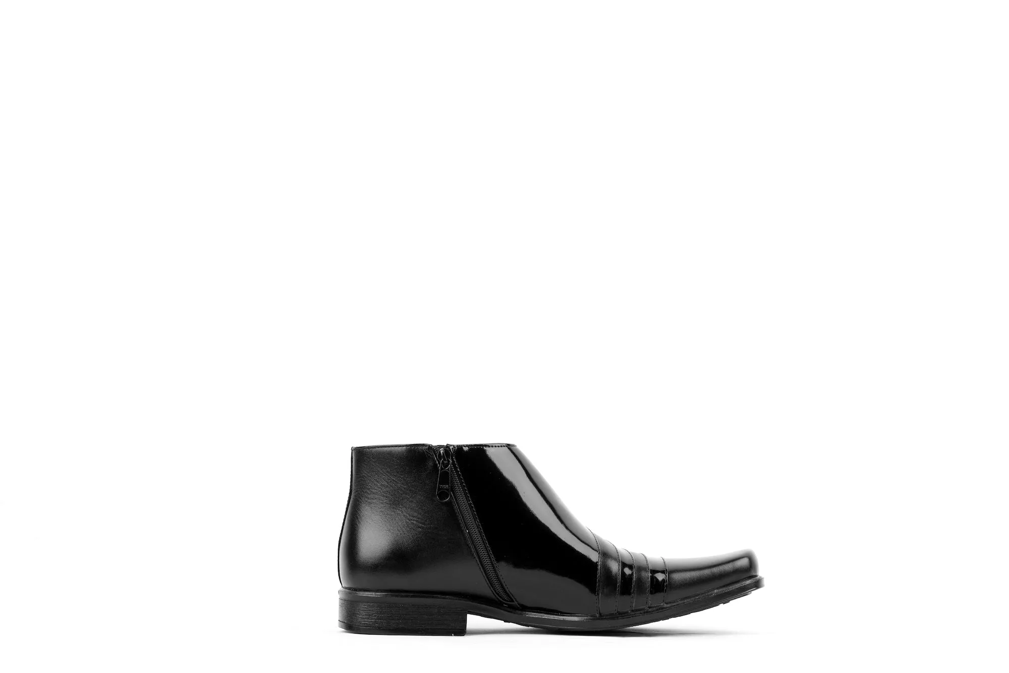 GCV-05 | TRIPLE BLACK | MEN