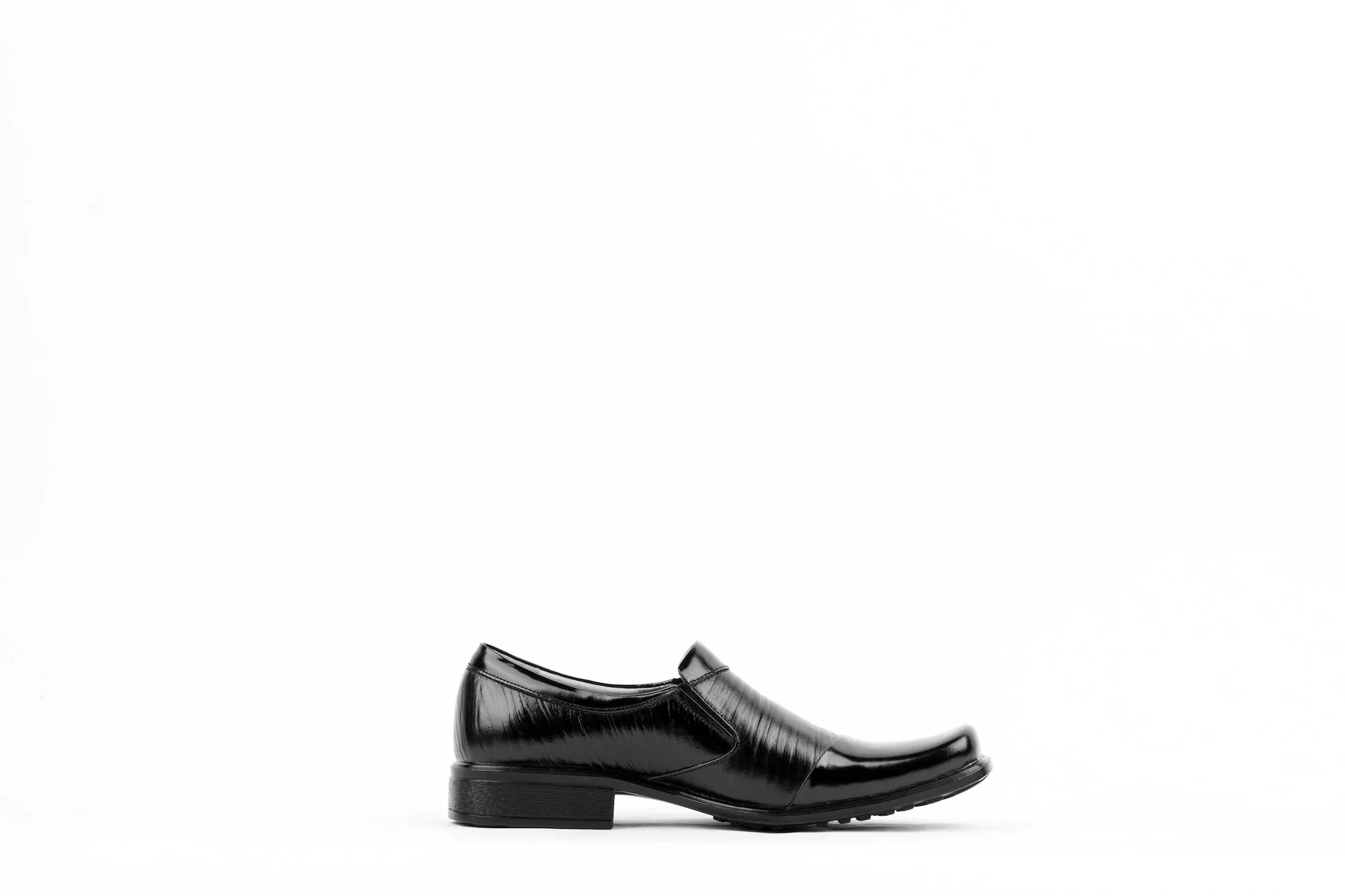 GCV-23 | TRIPLE BLACK | MEN