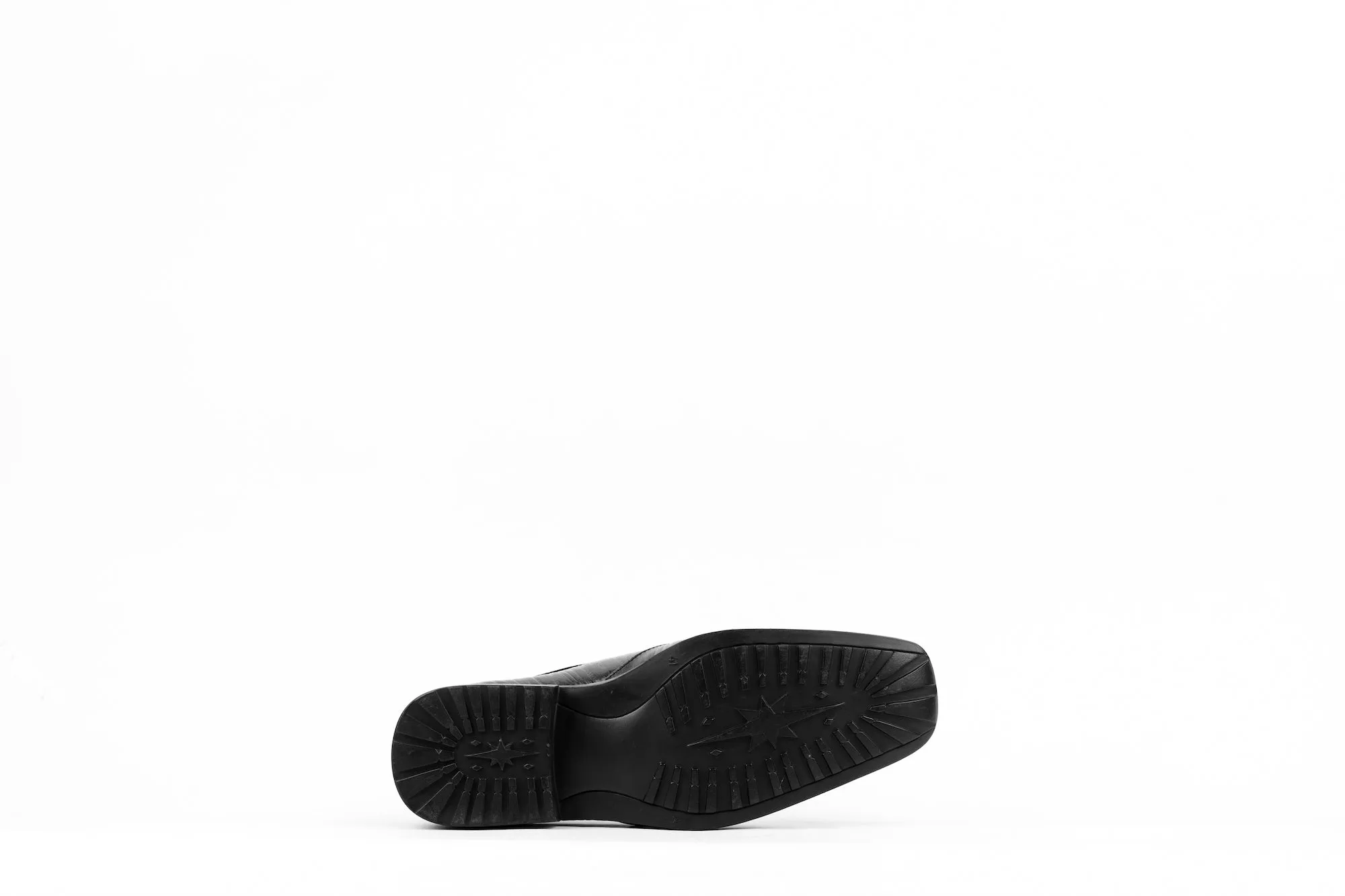 GCV-23 | TRIPLE BLACK | MEN