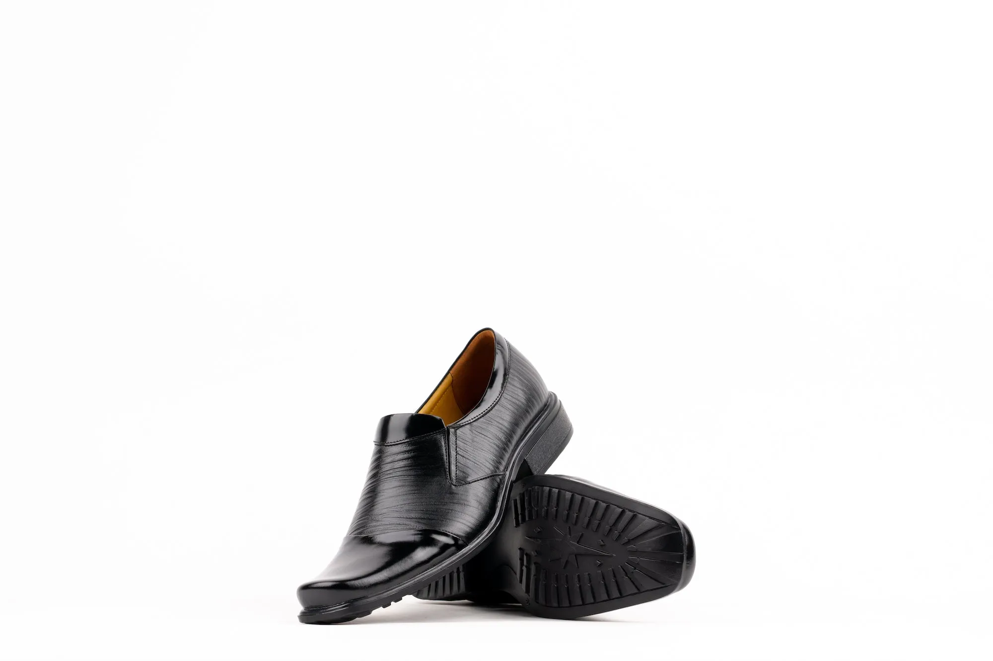 GCV-23 | TRIPLE BLACK | MEN