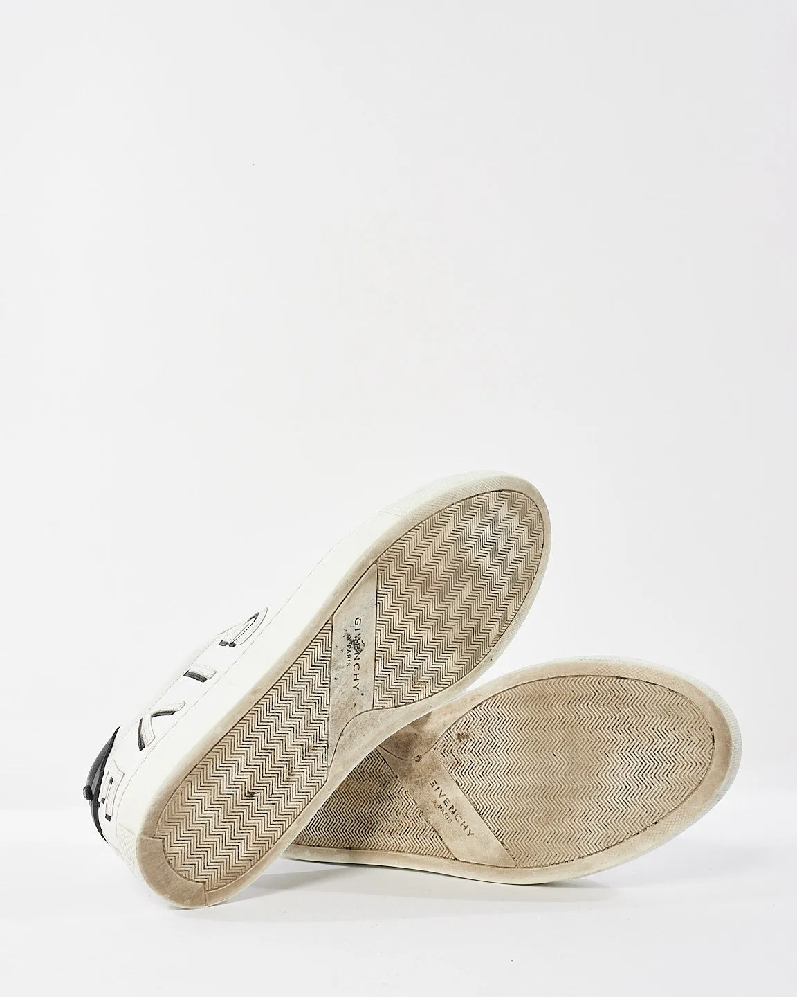 Givenchy White & Black Leather Reverse Low Top Sneakers - 41 MEN