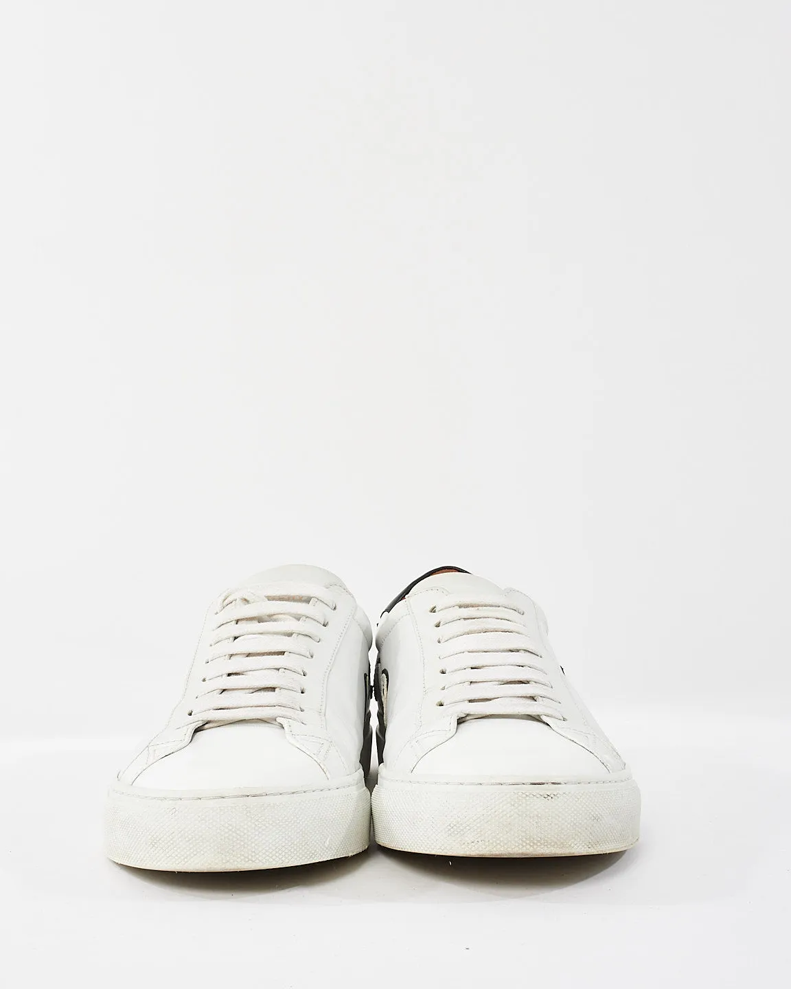 Givenchy White & Black Leather Reverse Low Top Sneakers - 41 MEN