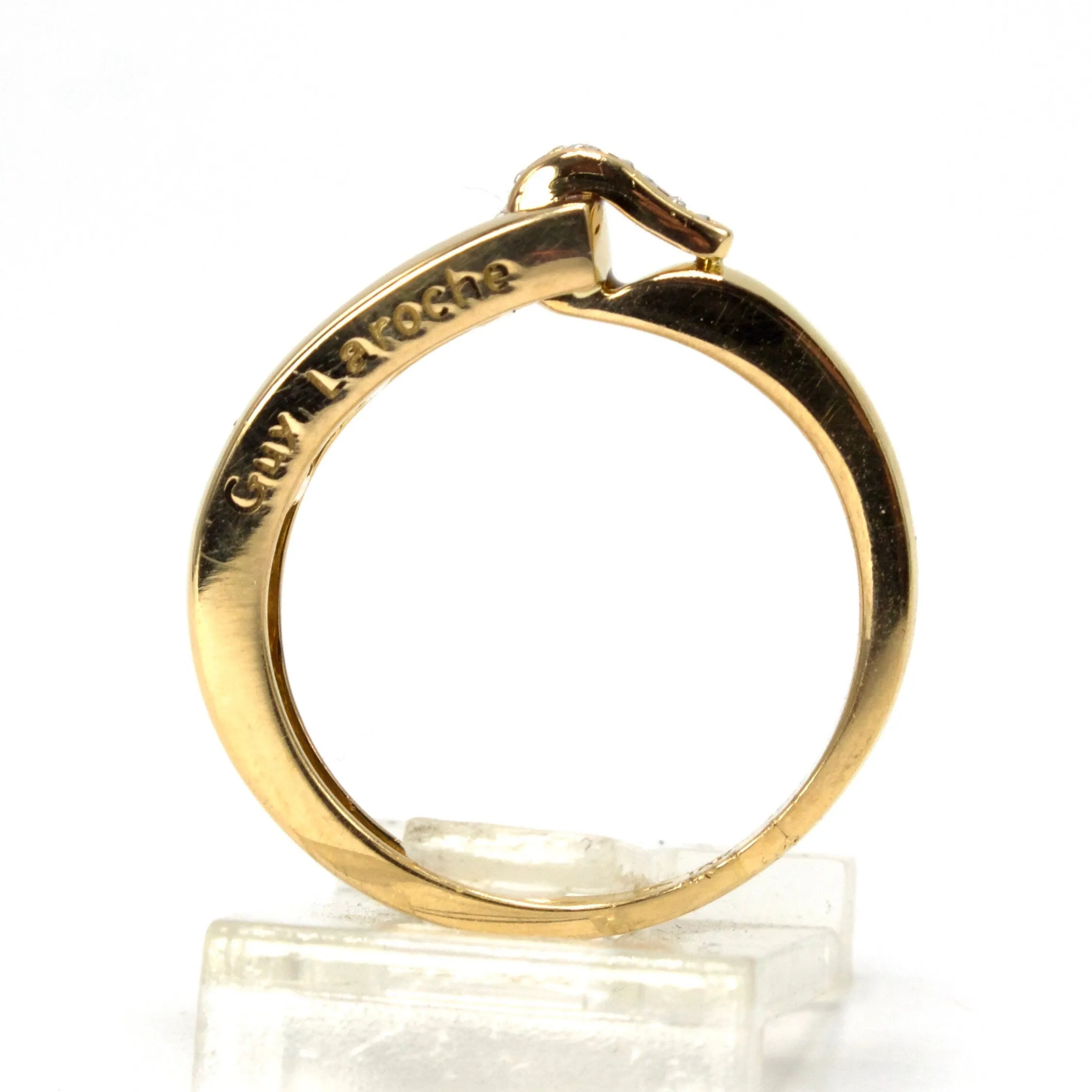 Guy Laroche Peridot and Diamond Knot Buckle Band in 18K Yellow Gold