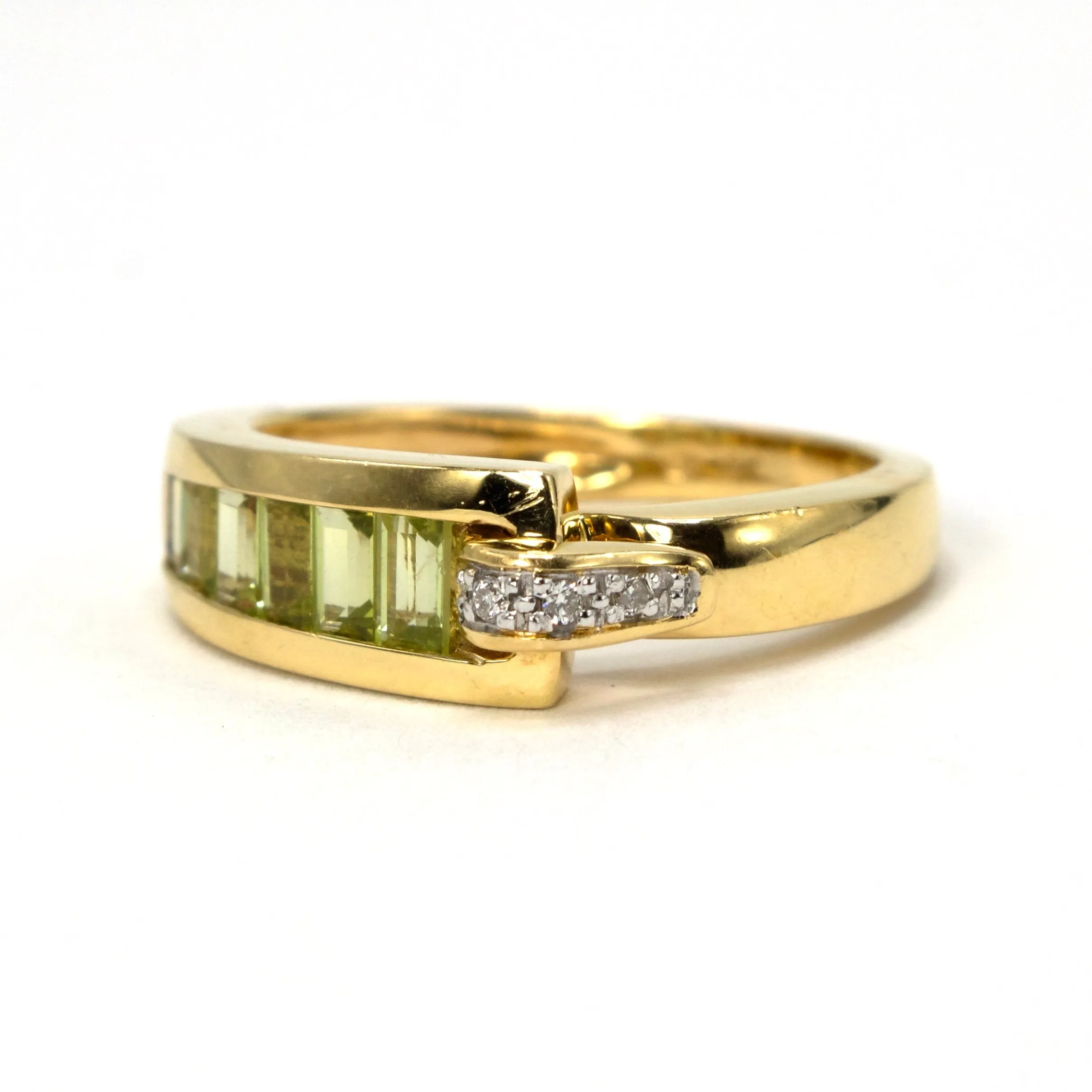 Guy Laroche Peridot and Diamond Knot Buckle Band in 18K Yellow Gold