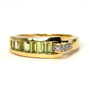 Guy Laroche Peridot and Diamond Knot Buckle Band in 18K Yellow Gold