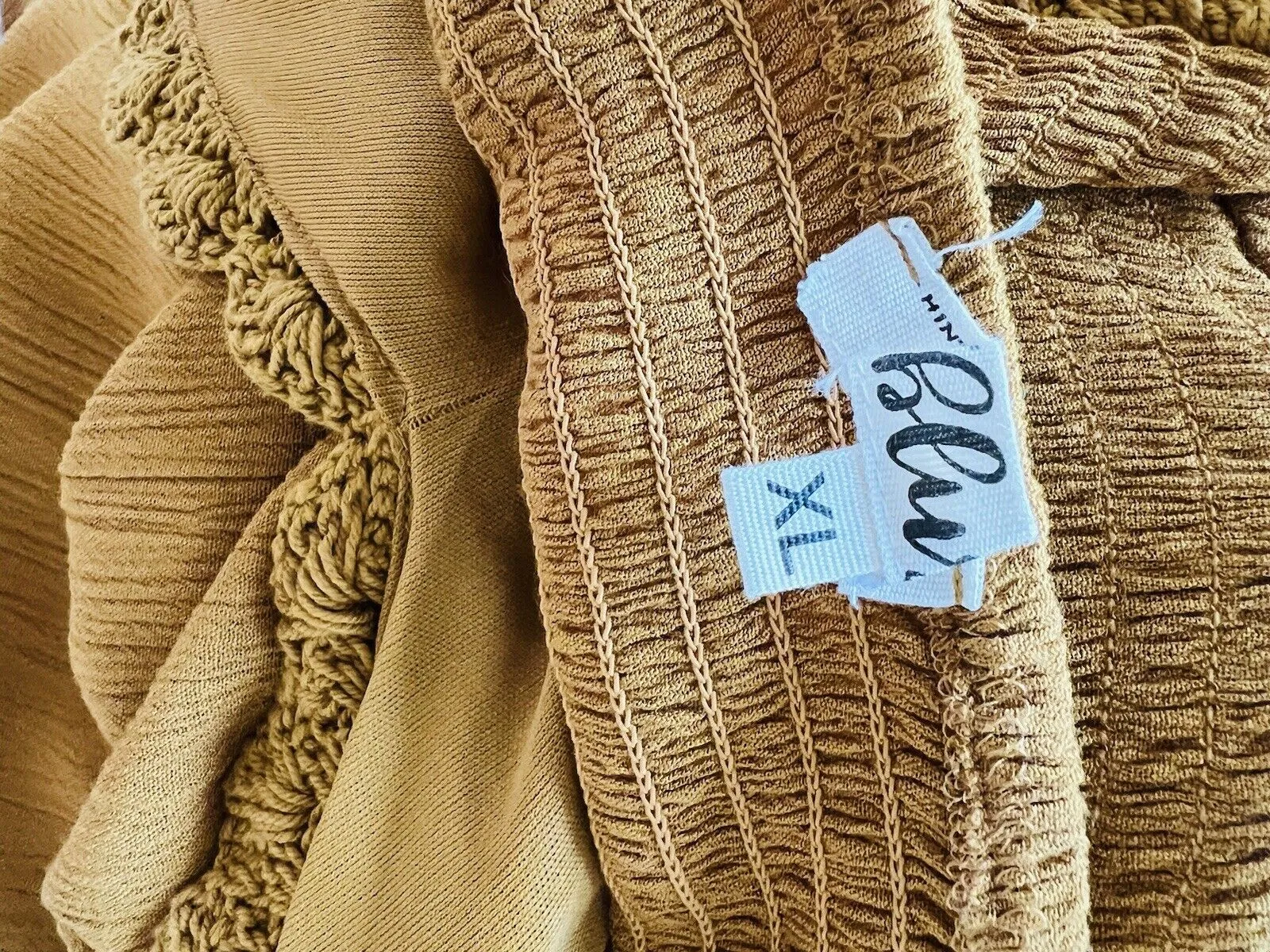 HINT OF BLUSH Crochet Boho Midi Dress Sz XL Rust Color Sleeveless 100% Rayon