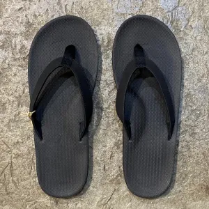 INDOSOLE   MEN'S ESSNTLS FLIP FLOP   BLACK