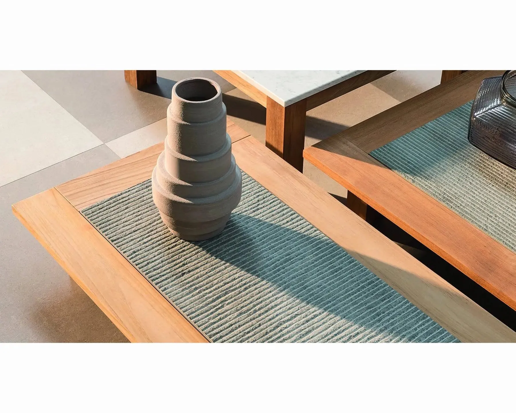 InOut 12 - Coffee Table
