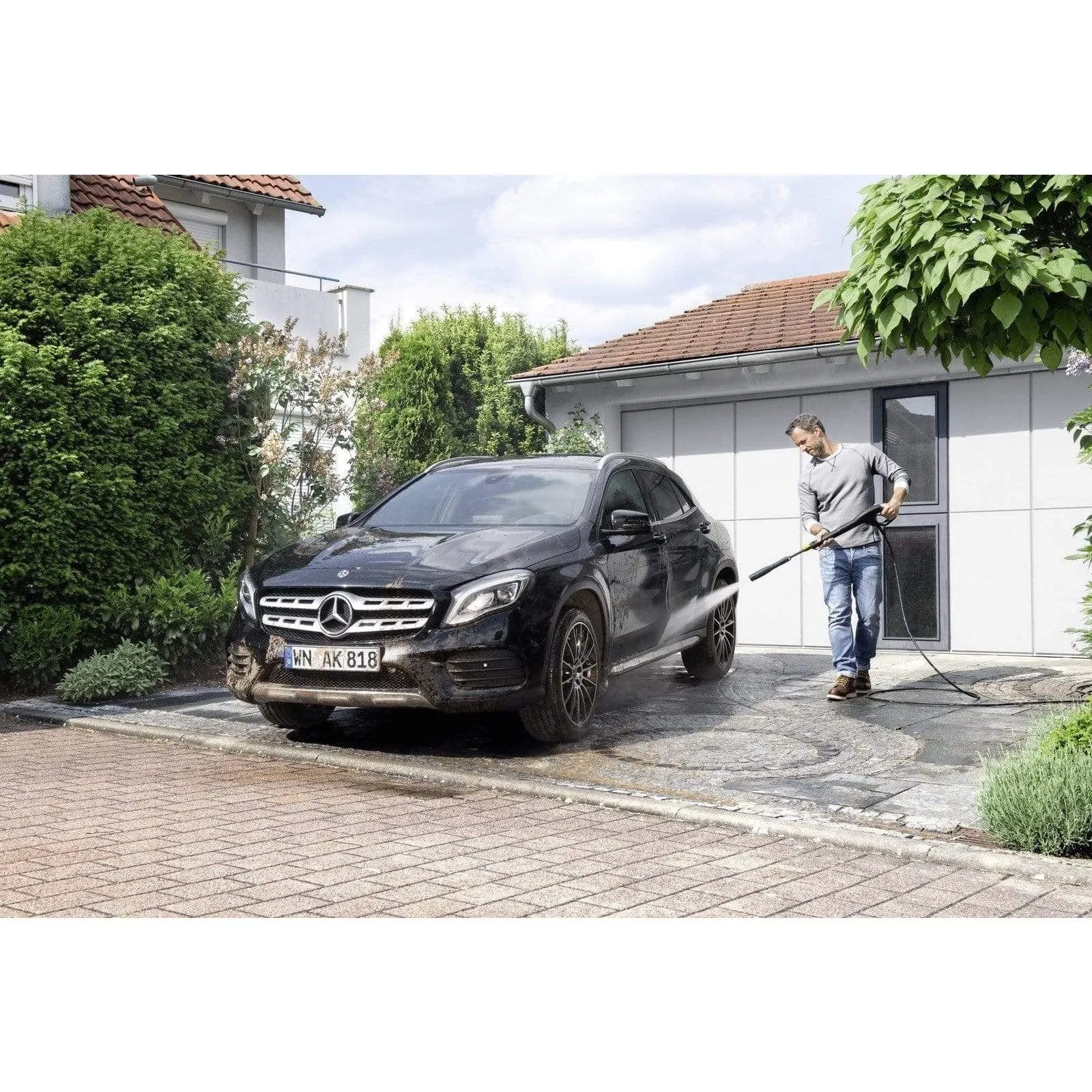Karcher Electric K2 Compact Car & Home High Pressure Washer 110 Bar