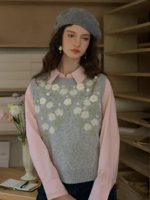 Kensley Ribbed Crew Neck Jacquard Rose & 3D Rose Sweater Vest