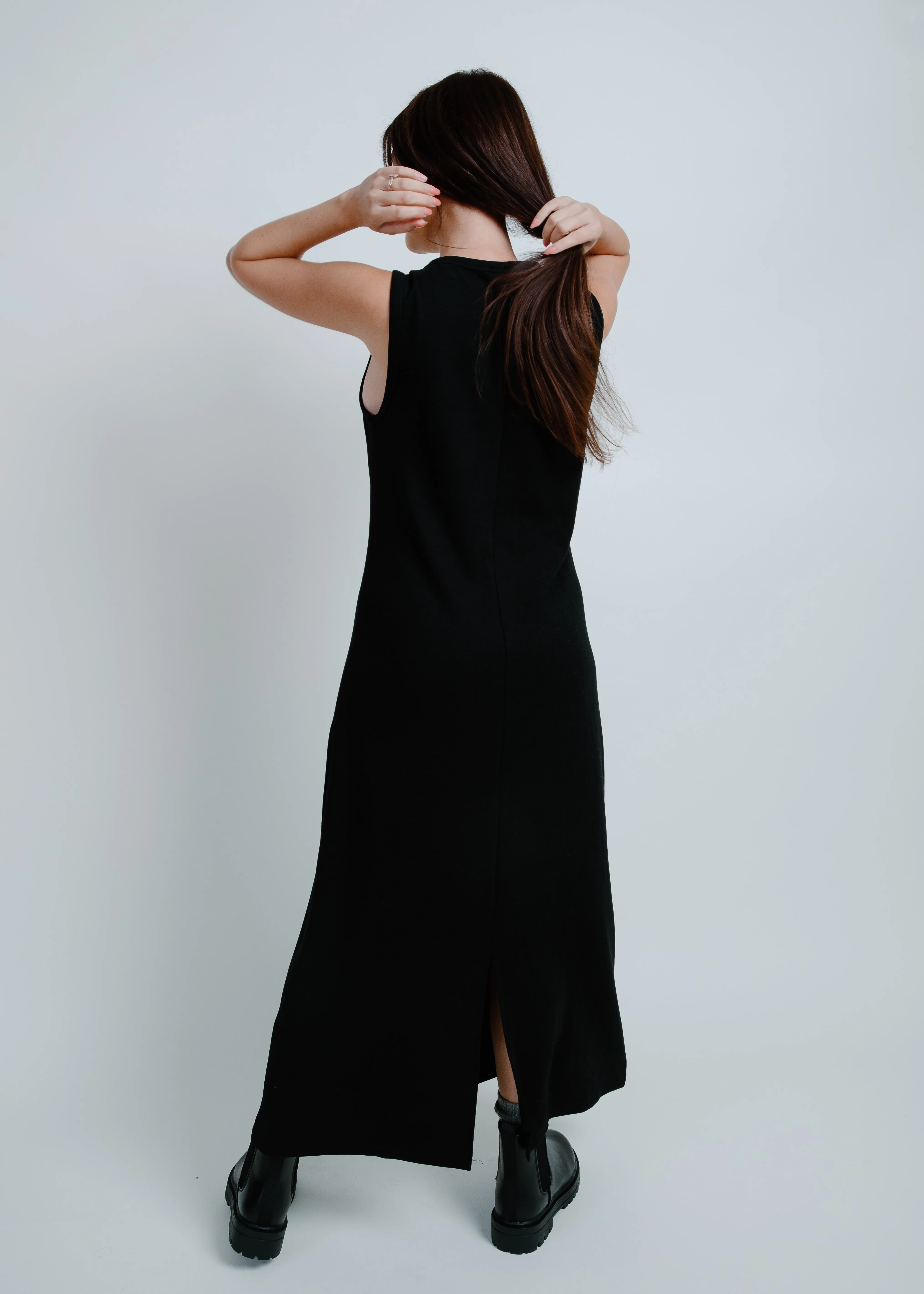 Knox Ribbed Sleeveless Midi Dress