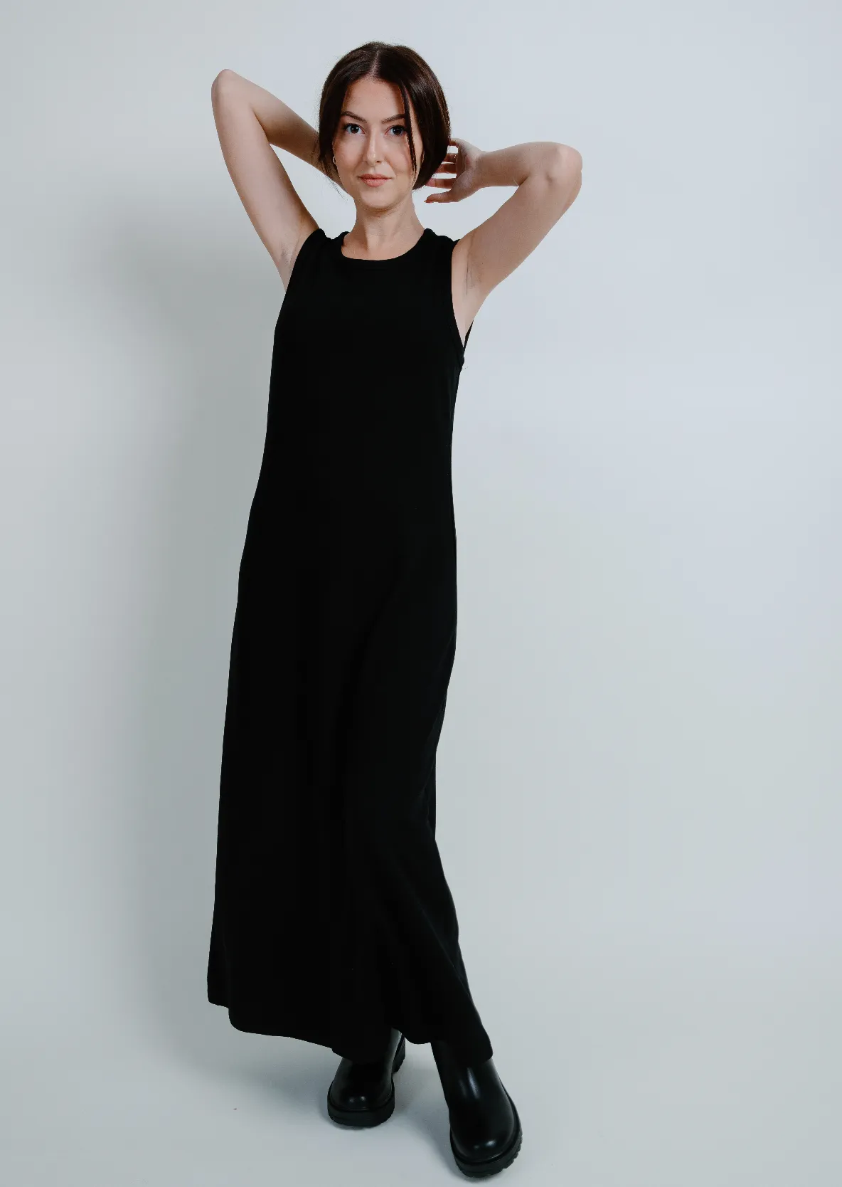 Knox Ribbed Sleeveless Midi Dress