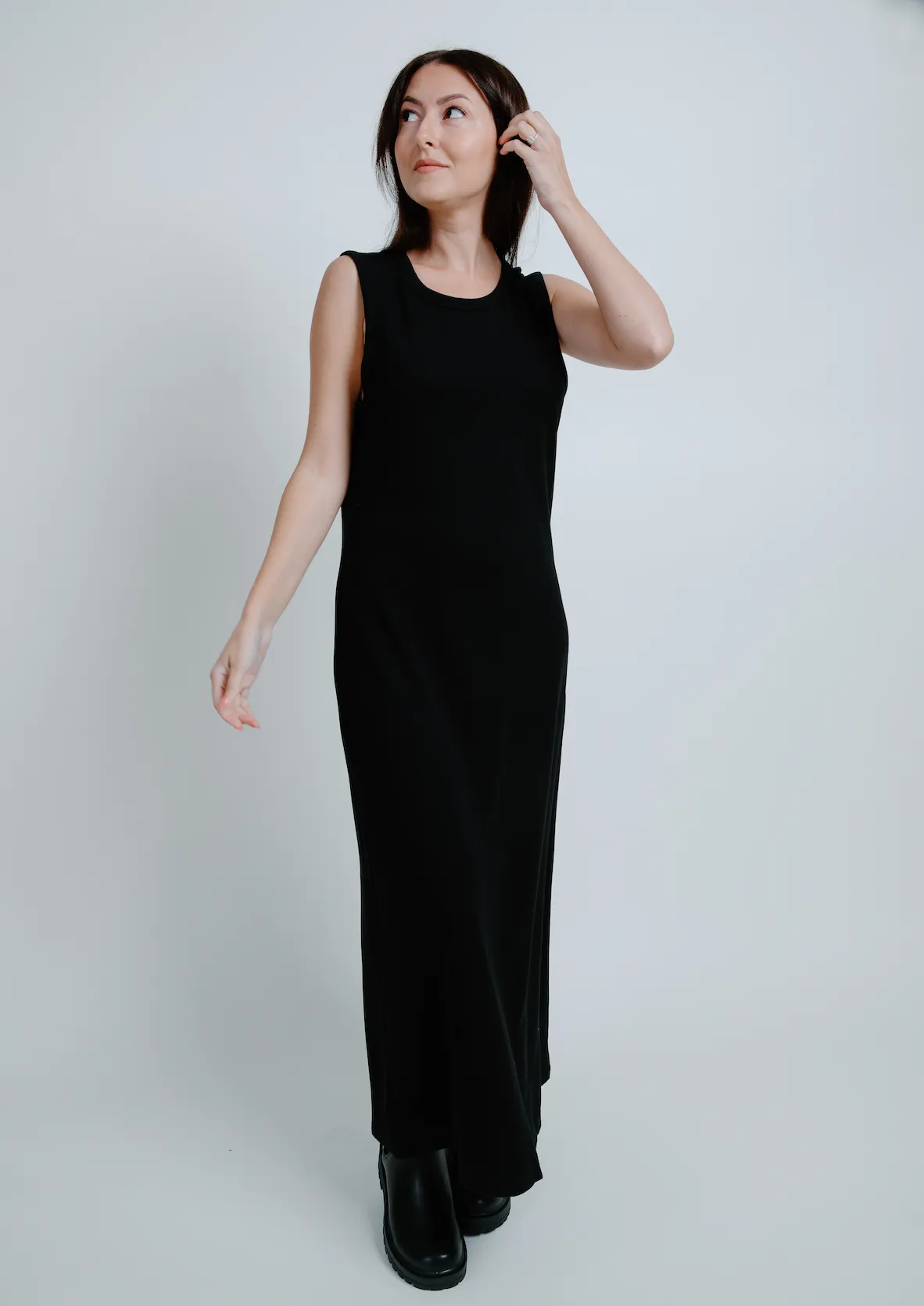 Knox Ribbed Sleeveless Midi Dress