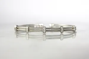 Lightweight Diamond Cable Bangle (Multiple Colors)