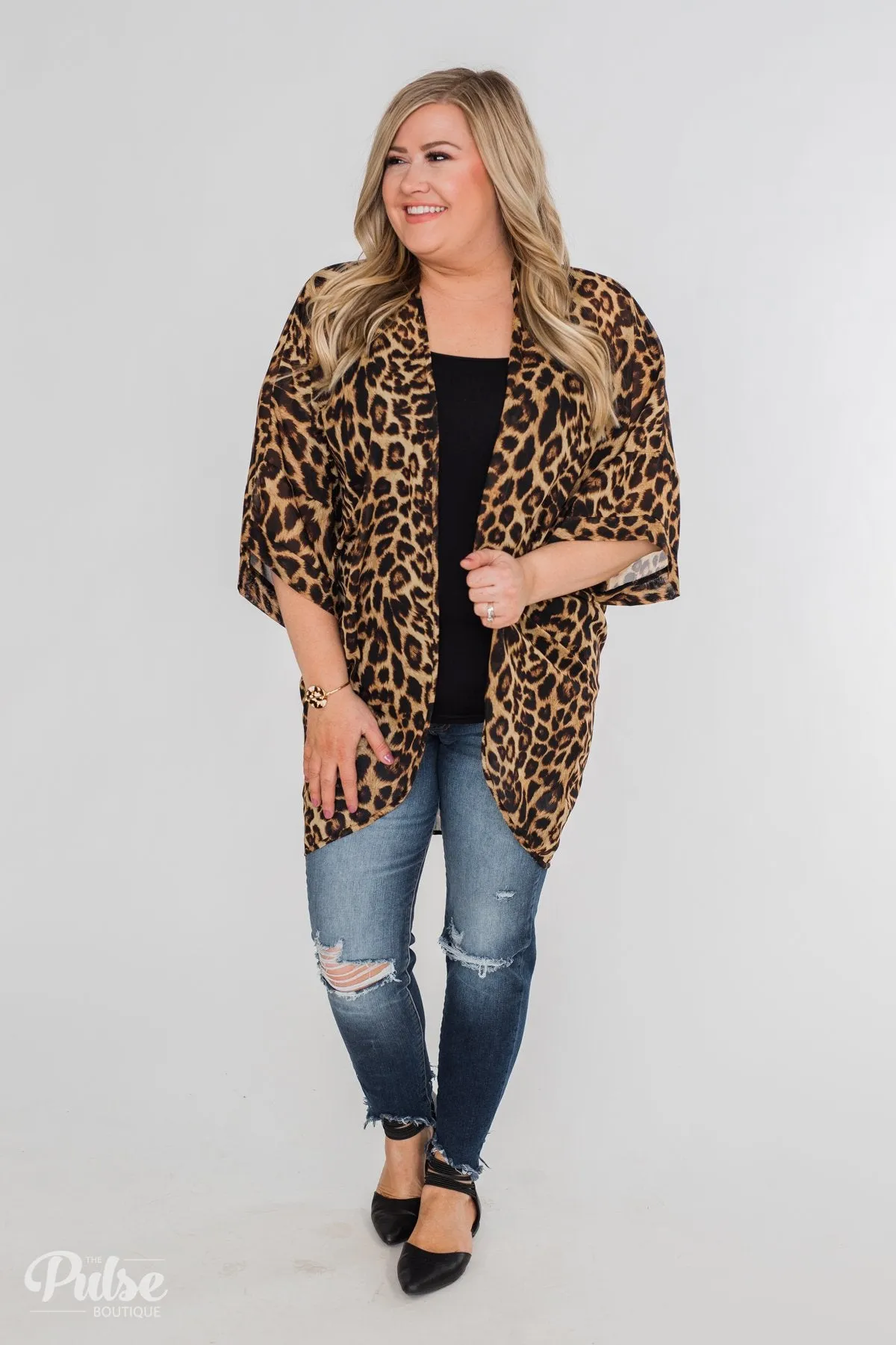 Lightweight Leopard Kimono