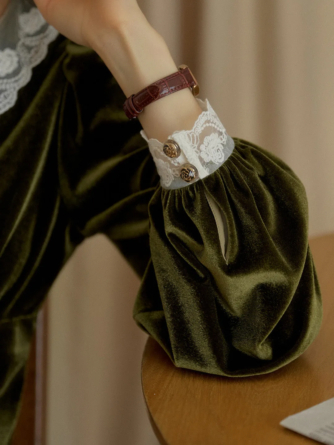Megan Contrast Lace Lapel Cuffs Lace Splicing Velvet Blouse