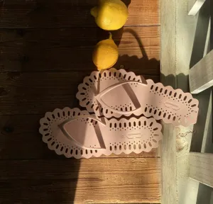 NATUREL BLUSH POUDRE FLIP FLOPS