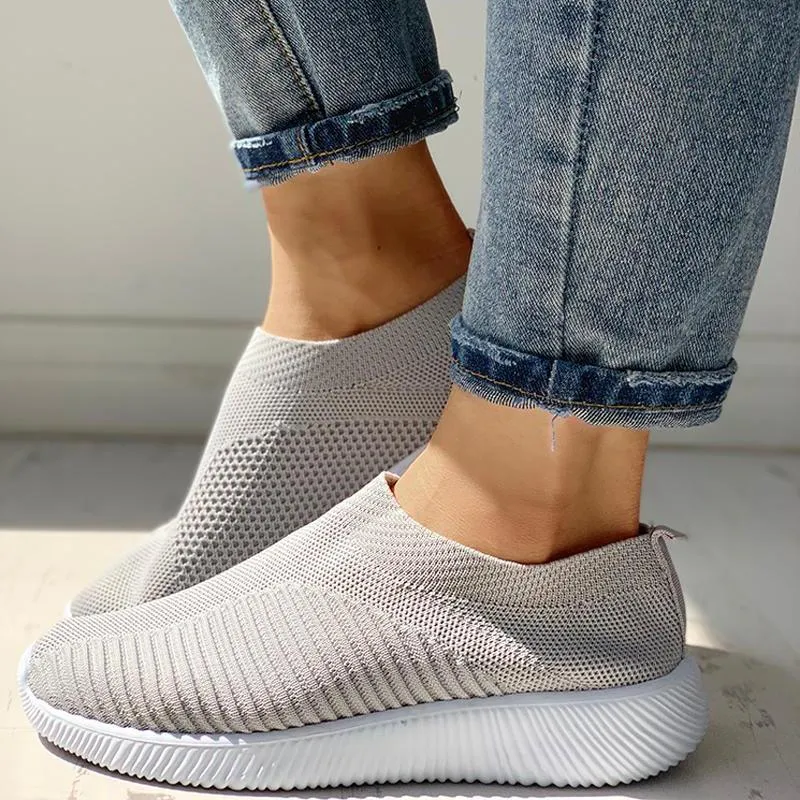 Net Surface Breathable Knitting Shoes