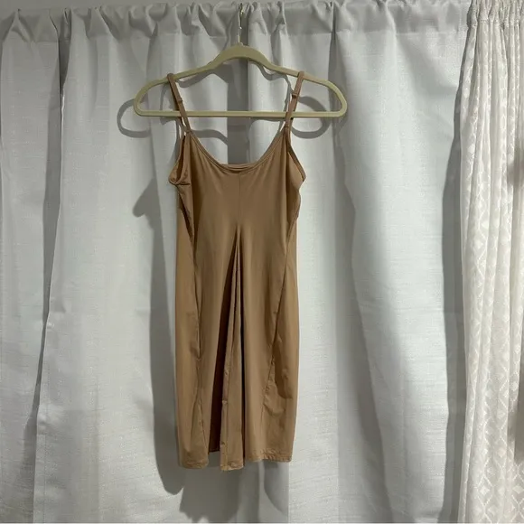 NEW Skims Fits Everybody Slip Dress Ochre