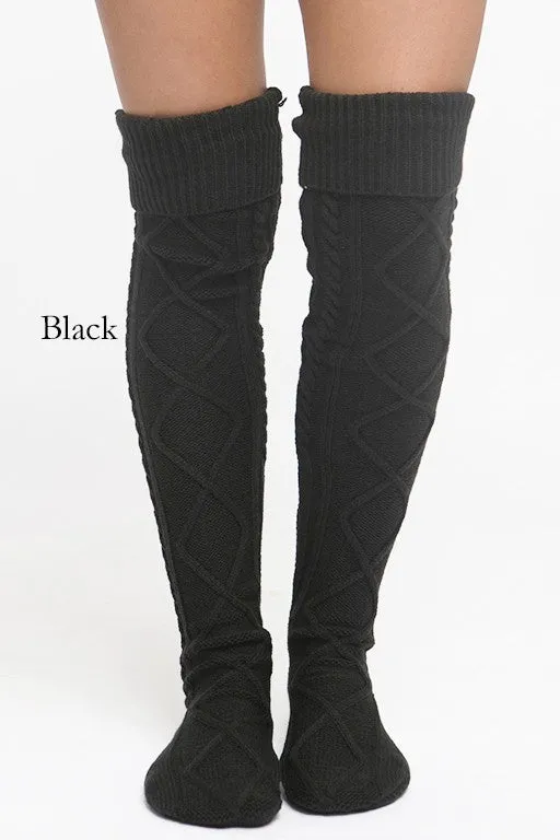 PENNY CABLE KNEE HIGH SOCKS