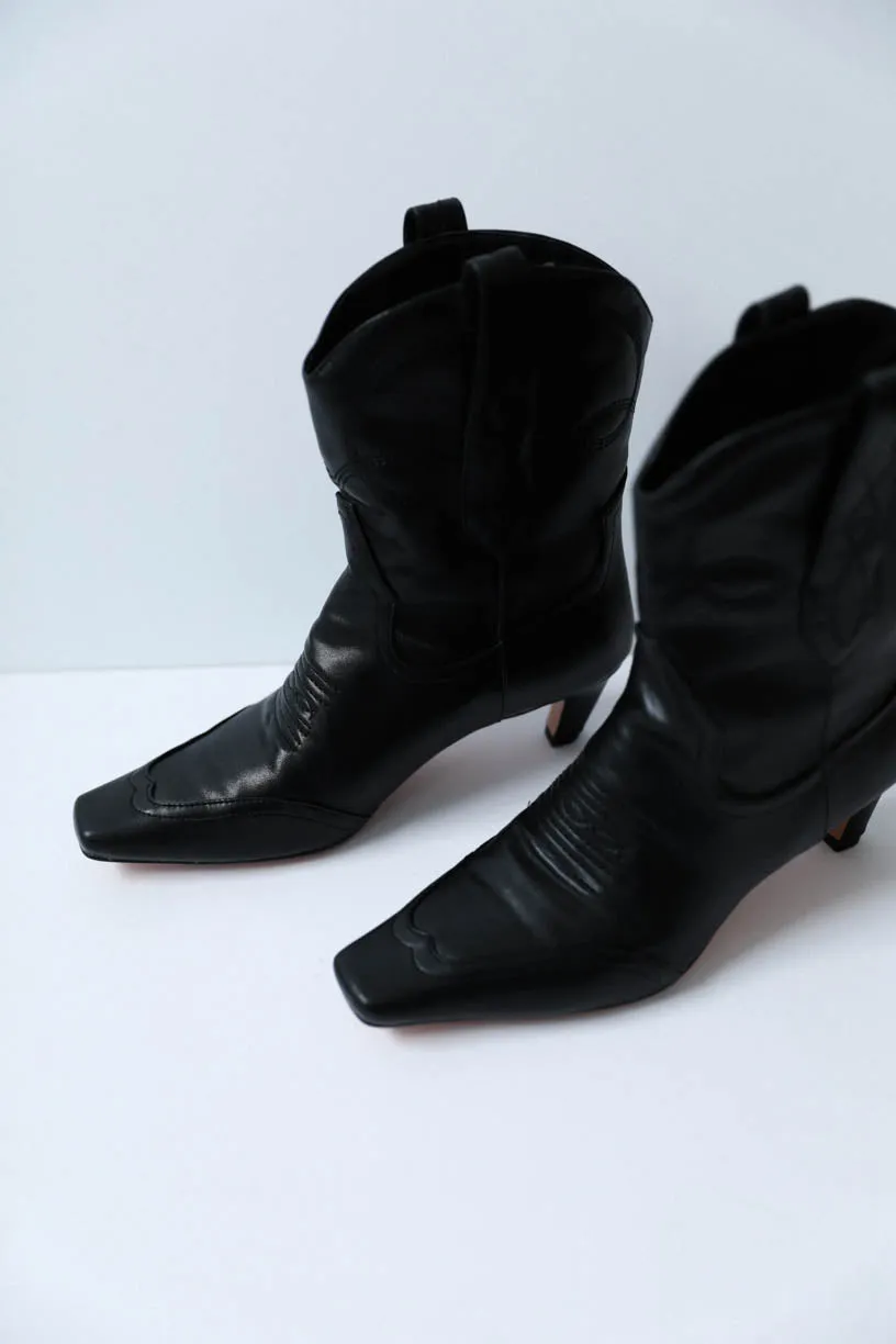 RAE: Maxwell Western Boot in Black