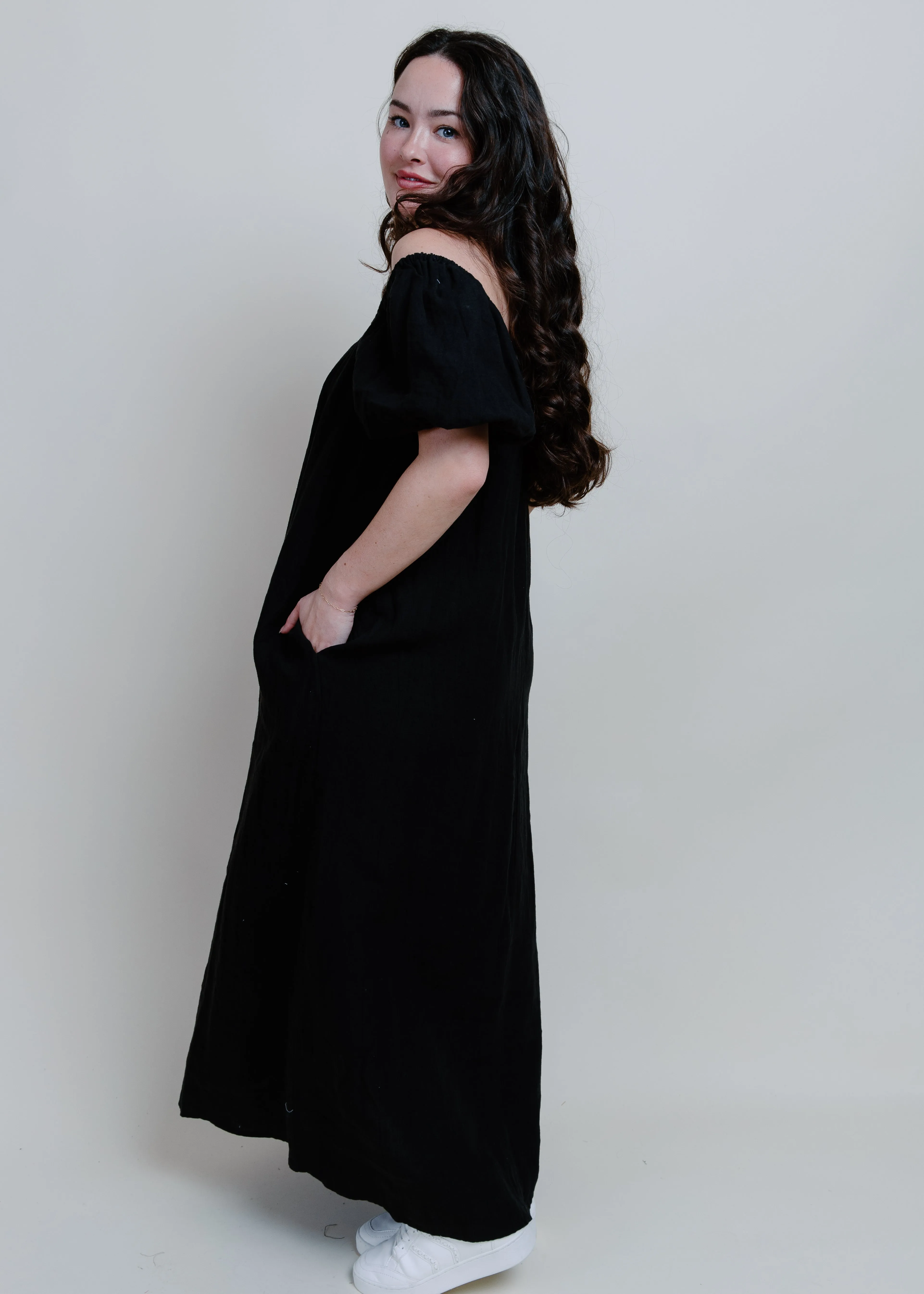 Reid Puff Sleeve Maxi Dress - Black