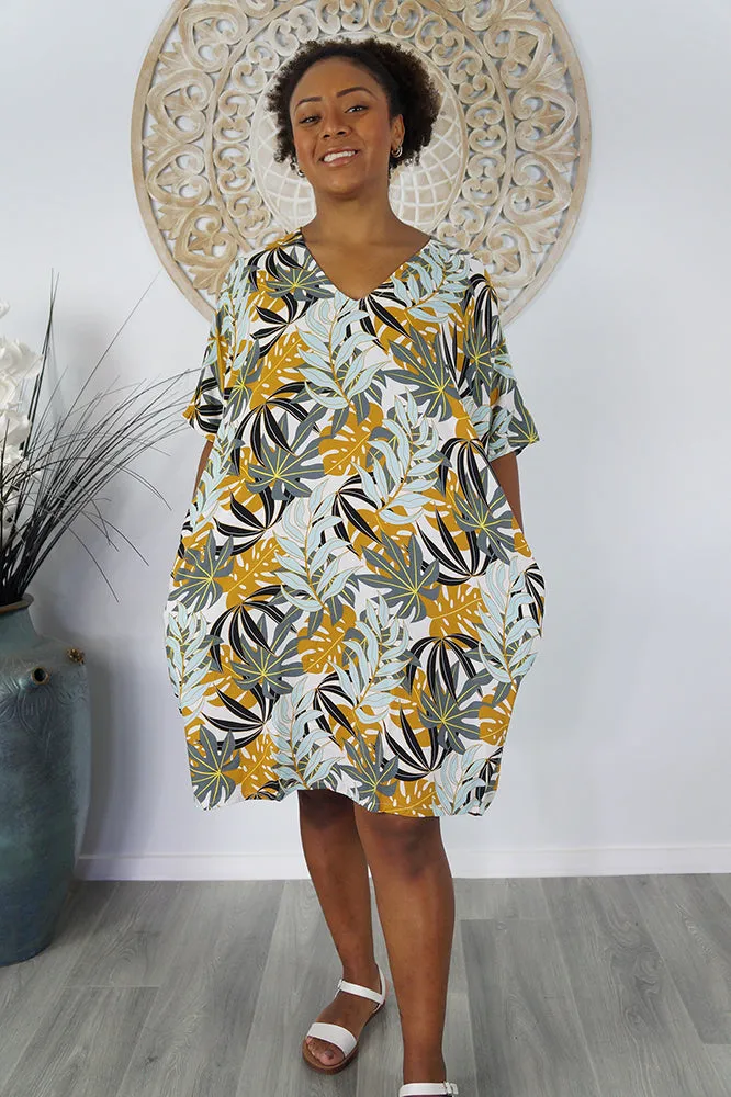 Resort Dress "Palm Paradise"